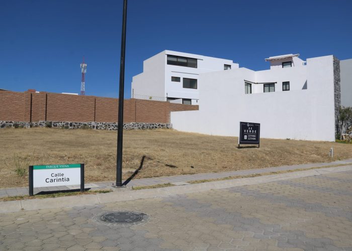 CALLE CARINTIA LOTE 6